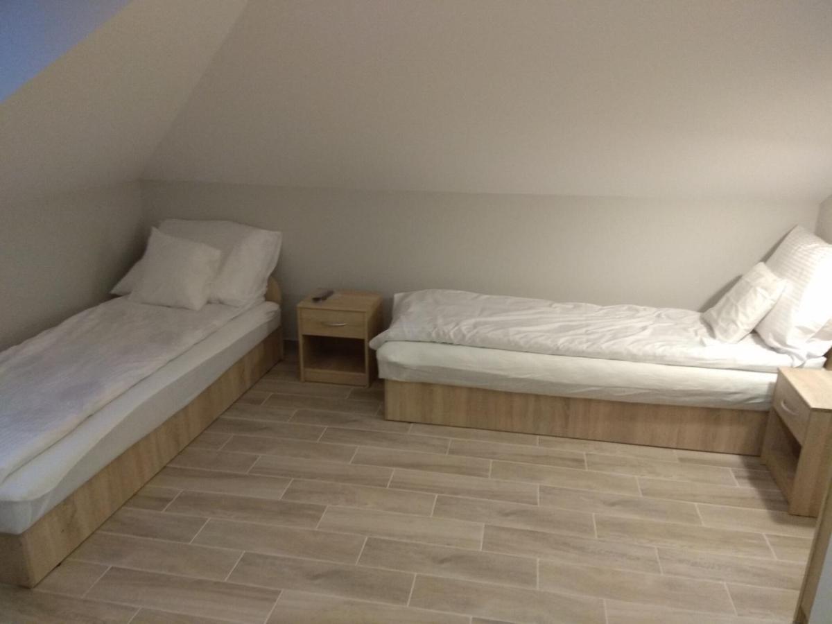 Bed and Breakfast Bb Consul Лодзь Екстер'єр фото